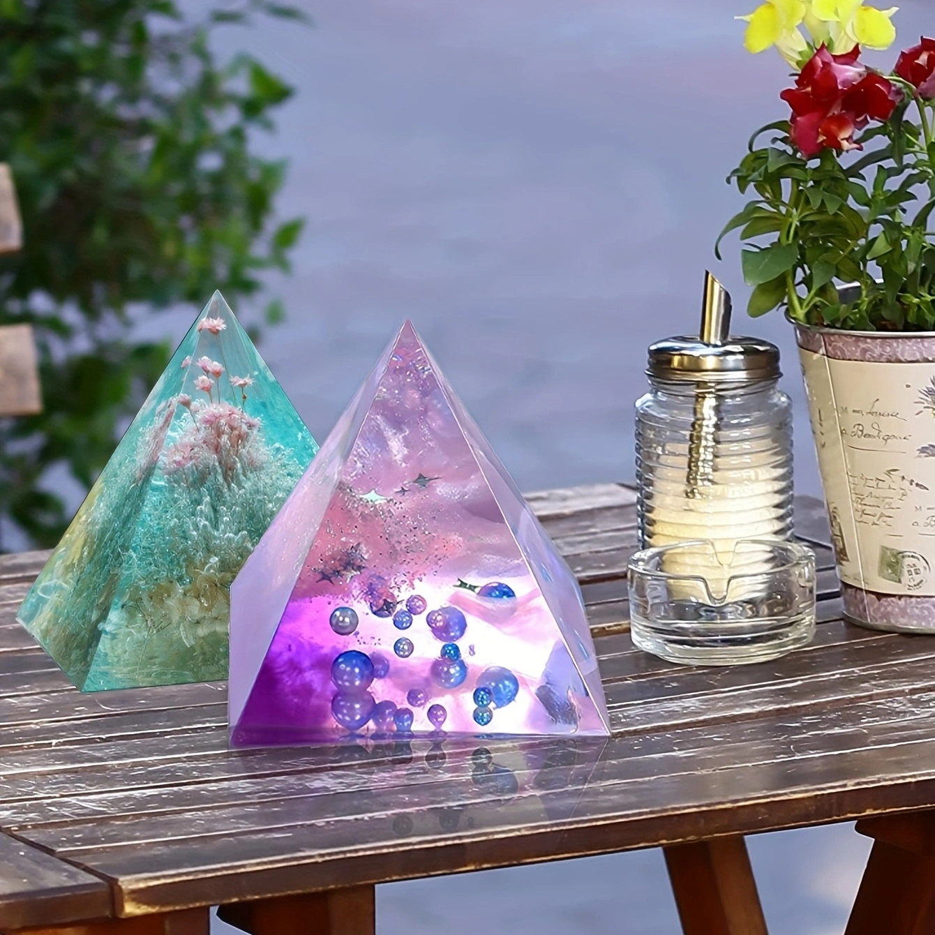 5pc- Pyramid resin molds of va - đánh giá và giá Resin Jewelry Kit
