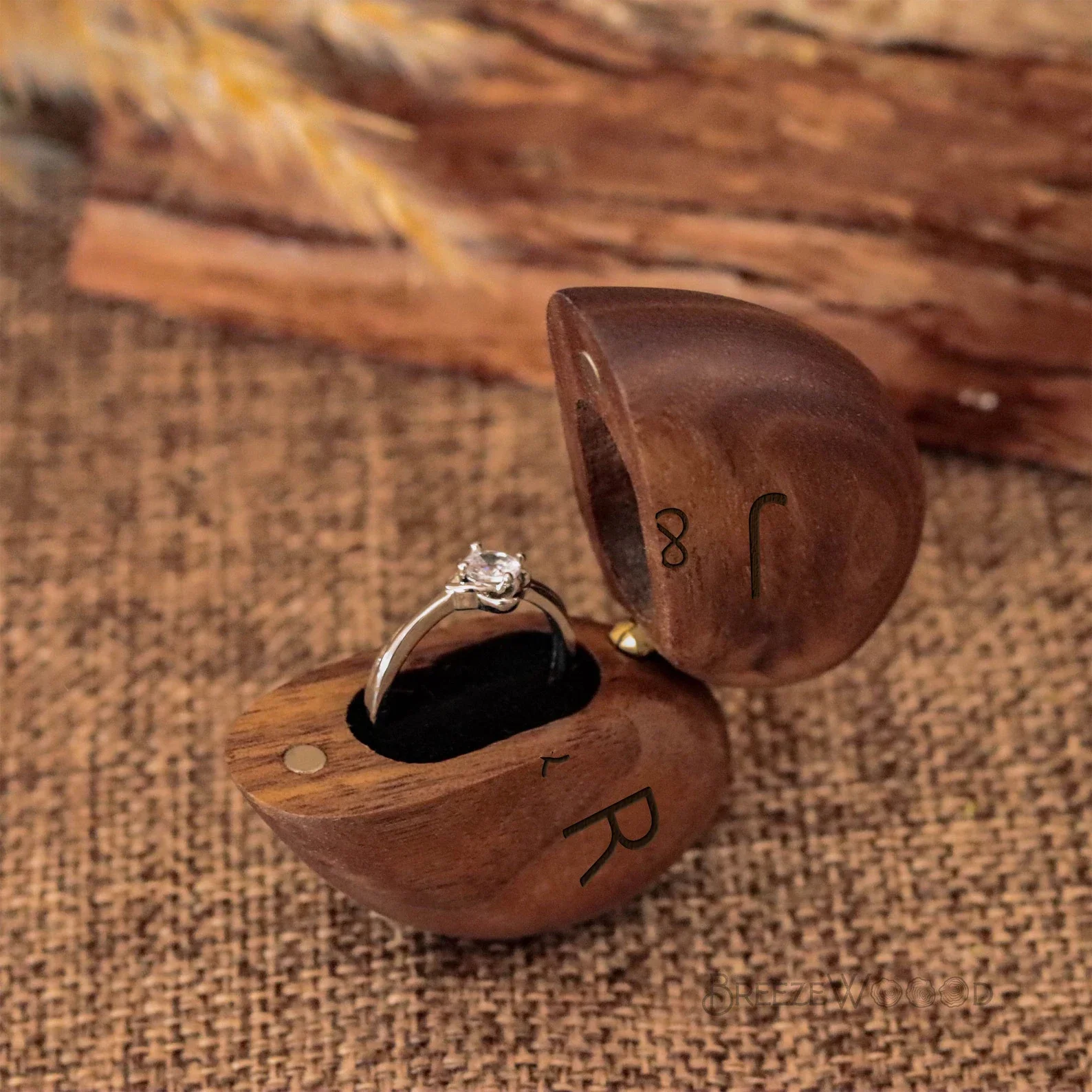 Romantic Heart - Shaped Wooden - đánh giá và giá Wood Ring Blank