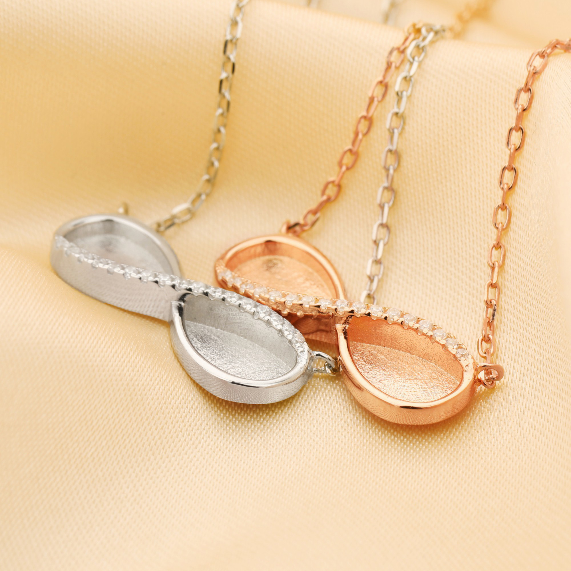 Keepsake Mother Milk Resin Inf - đánh giá và giá Bezels Set Pendant